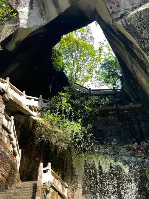 浙江台州的长屿硐天怎么样黄晓明被诈骗你觉得《鹿鼎记》里的建宁公主是一个怎样的人？会有人喜欢她吗